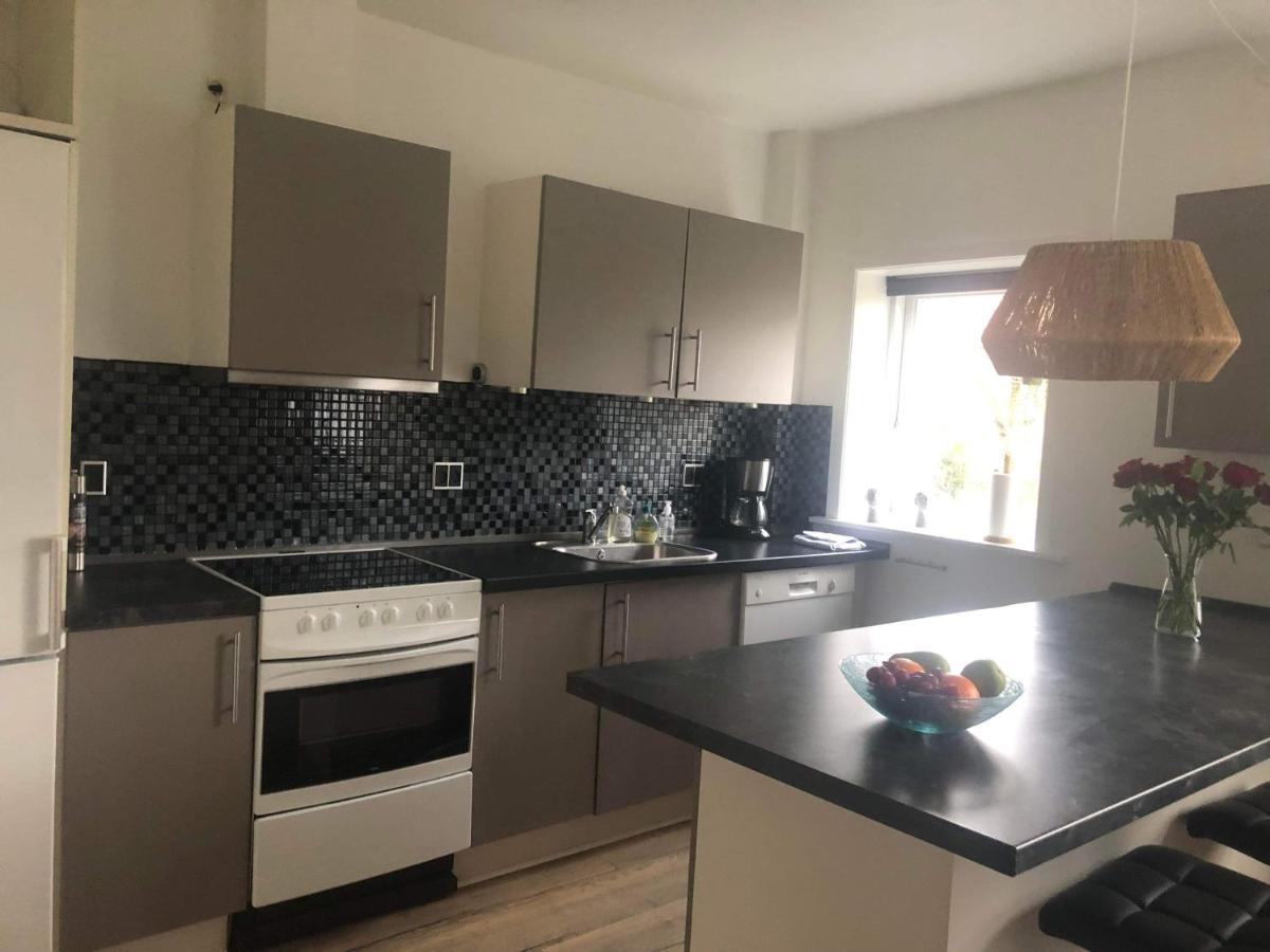Gronnegade - Taet Pa Esbjerg C Apartment Luaran gambar